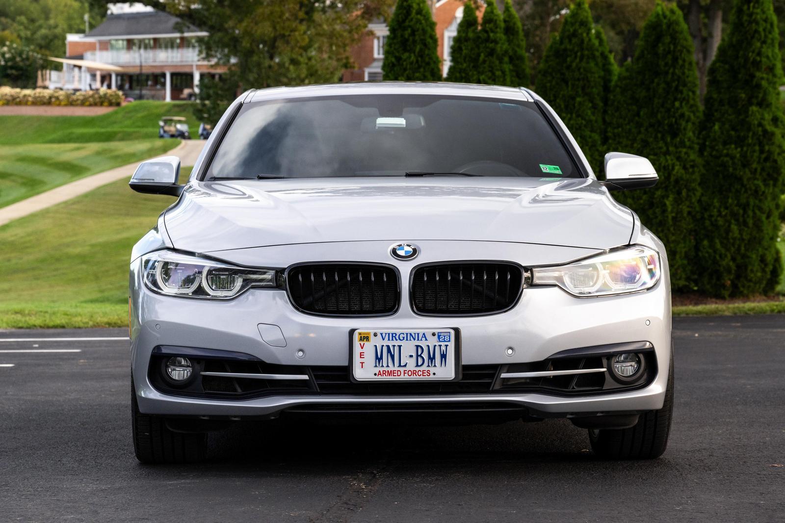 Cars & Bids · 2016 BMW 340i xDrive Sedan · 3gV0kBZz