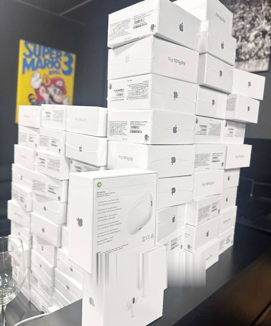 Liquidation · Wholesale Apple Airpods pro pallets · MPL-000022
