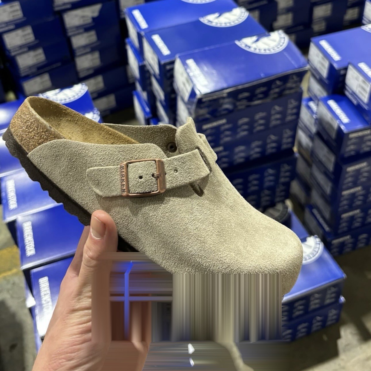 Liquidation · Wholesale Birkenstock pallet · MPL-000408