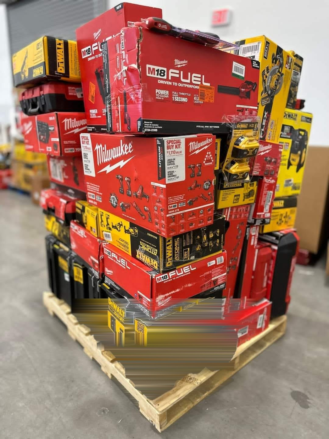 Liquidation · Discounted MILWAUKEE and DeWALT tools Liquidation Pallet · MPL-000151