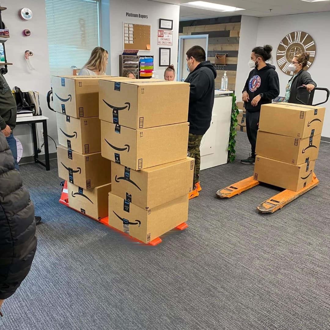 Liquidation · Wholesale Electronics Mystery Boxes pallets · MPL-000175