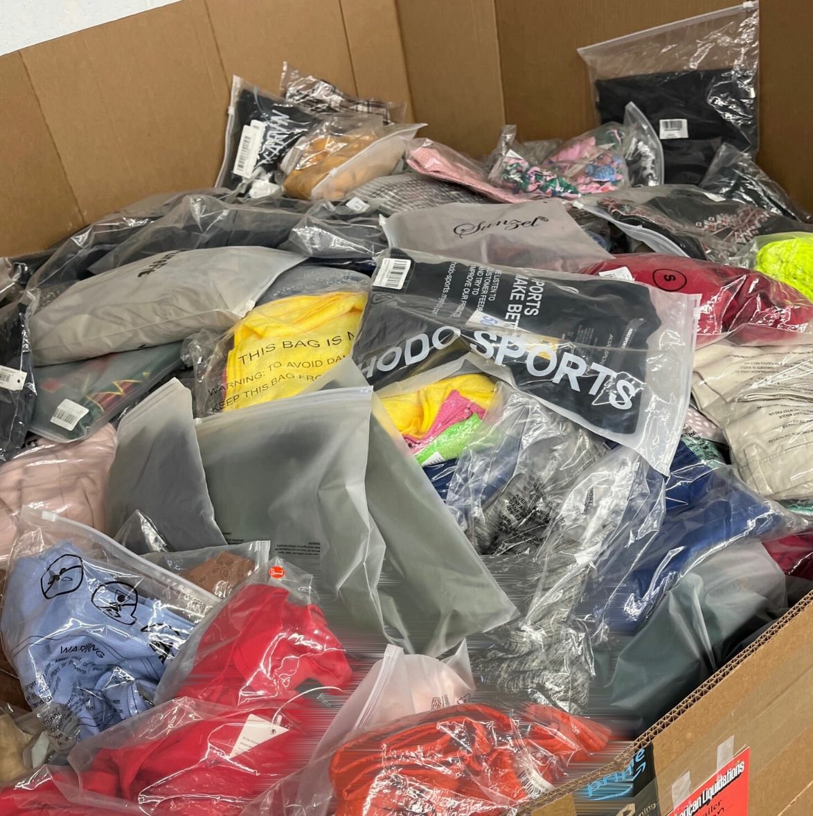 Liquidation · Wholesale Carhartt clothing pallets · MPL-000206